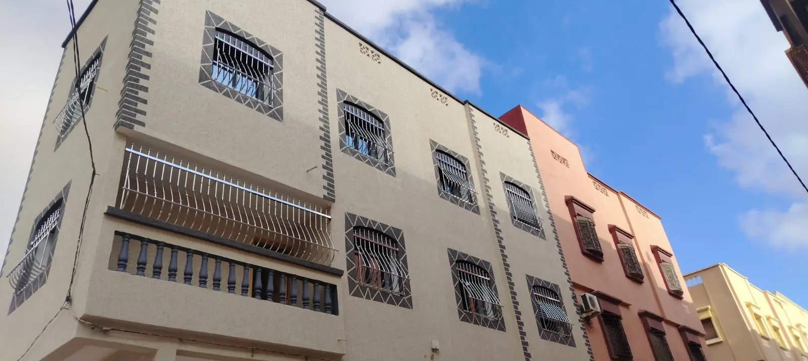 Menuiserie aluminium — réalisation Askatrav